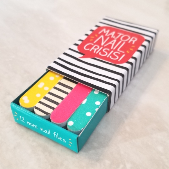4 Matchbox Nail File Gift Sets - Picture 5 of 6